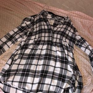 American eagle jegging fit shirt